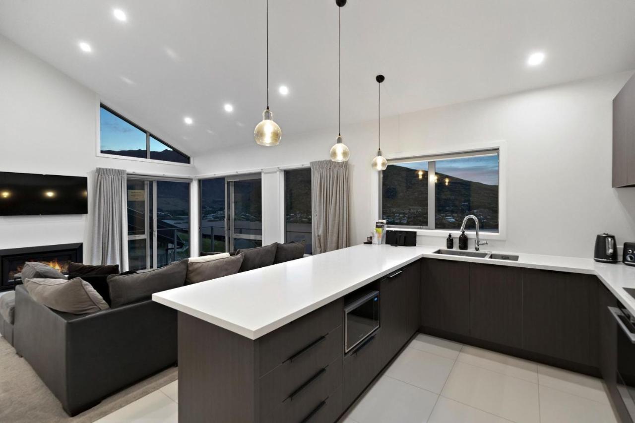 Bluewater Views Queenstown Exterior foto