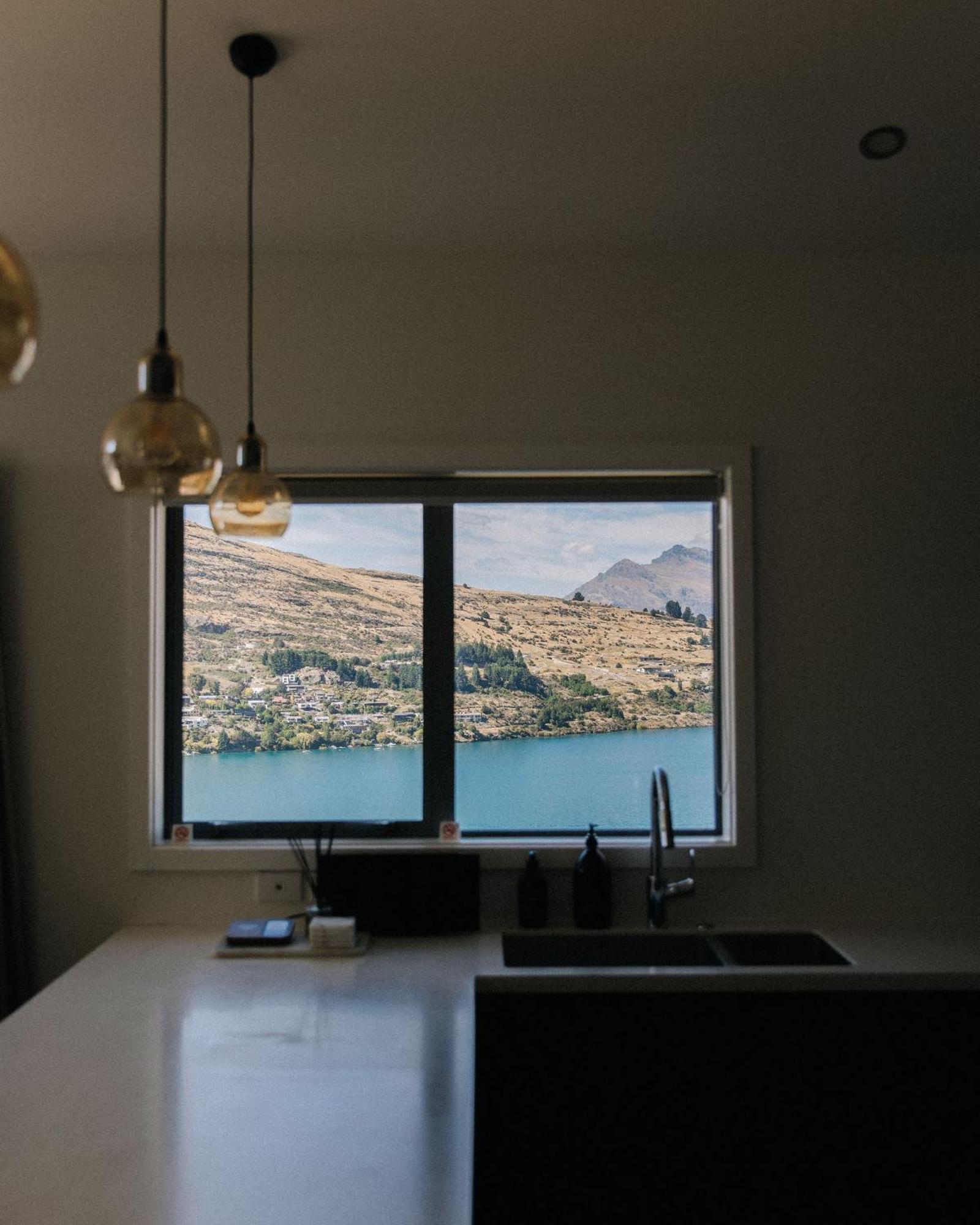 Bluewater Views Queenstown Exterior foto
