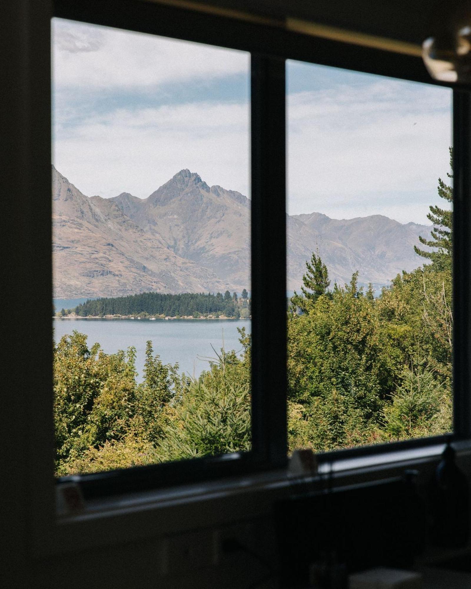 Bluewater Views Queenstown Exterior foto